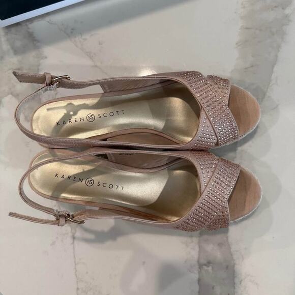 Karen Scott Slingback Espadrille Wedge Sandals  Womens 7.5 Taupe Metallic Studs - Picture 5 of 10